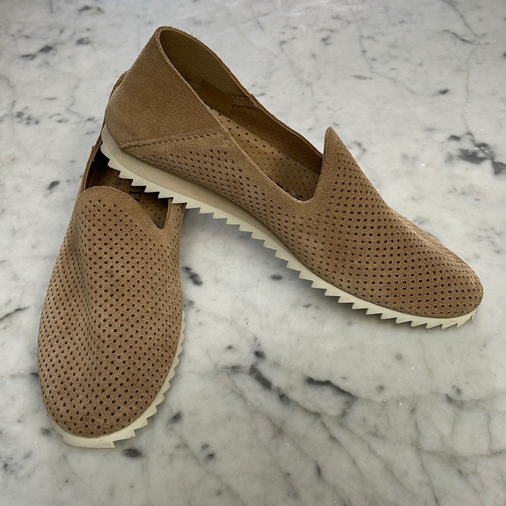 PEDRO GARCIA Cristiano Tan Suede Loafers Size 36 6 EUC